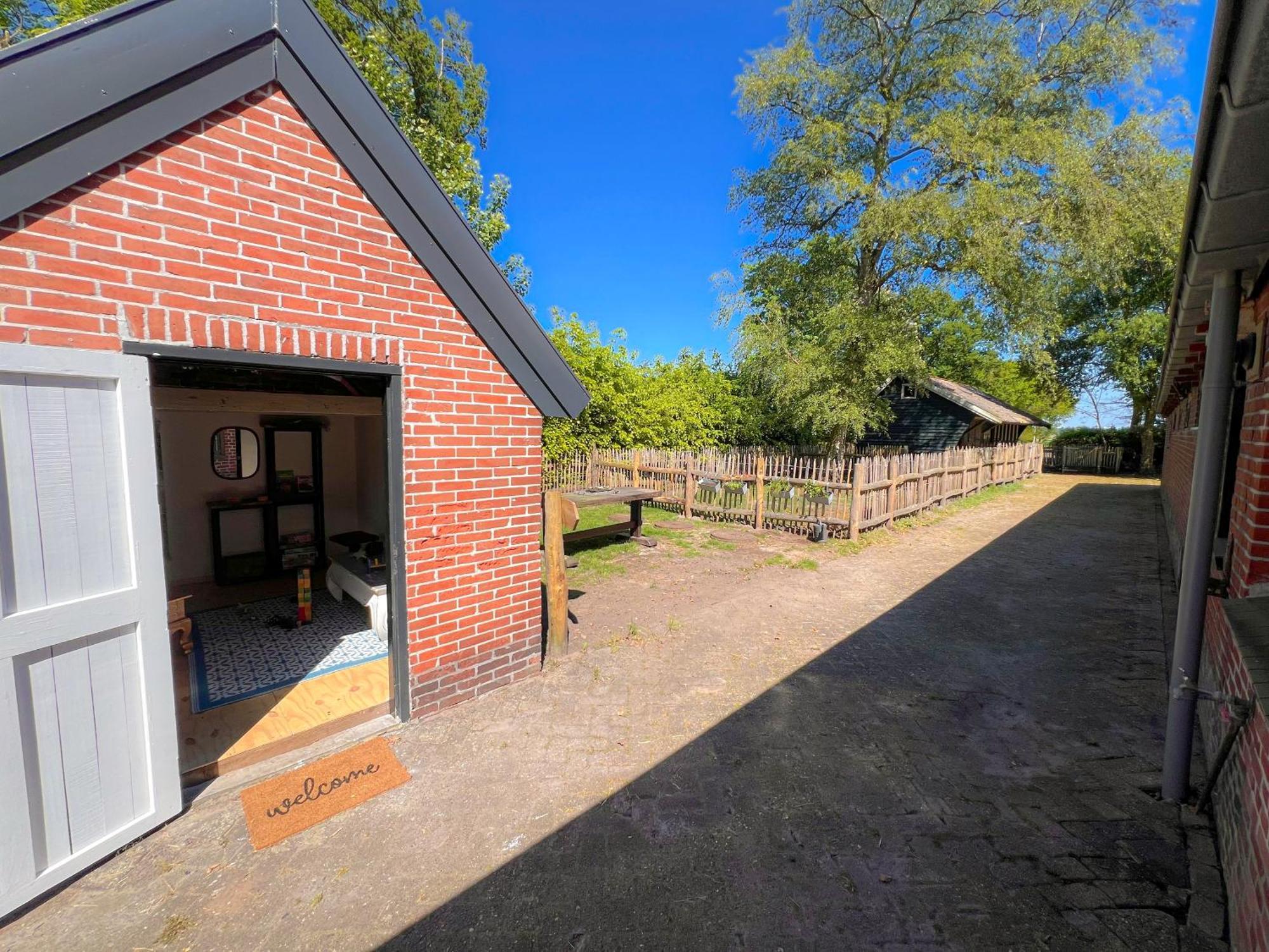 Gastenverblijf In Boerderij In Oost-Groningen Wedde Exterior photo